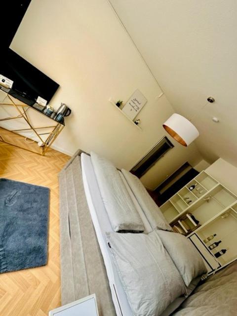 Pension Columbia Inkl. Fruehstueck Im Zentraum Bad Gleichenberg Exterior photo